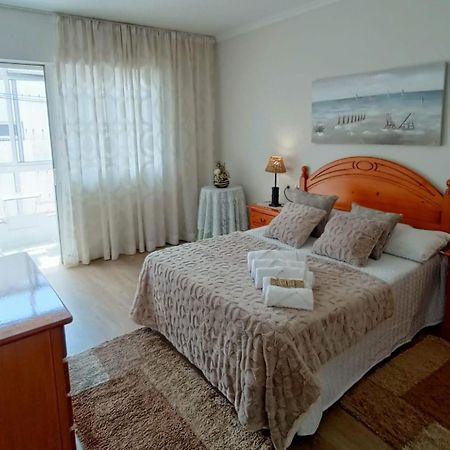 Apartamento Tranquilo Zona Paseo De Lordelo - Wifi - Mascotas Эль-Грове Экстерьер фото