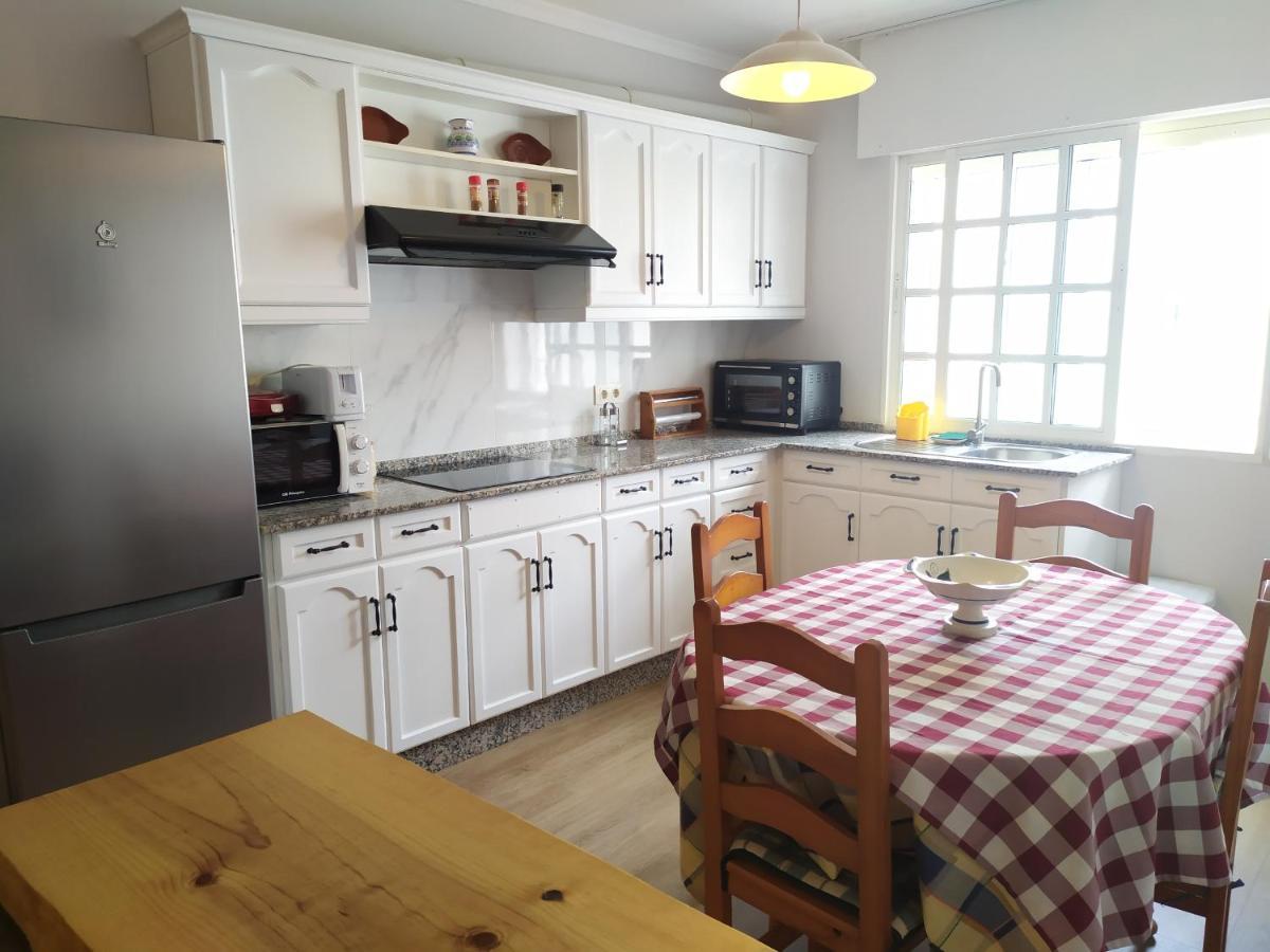 Apartamento Tranquilo Zona Paseo De Lordelo - Wifi - Mascotas Эль-Грове Экстерьер фото