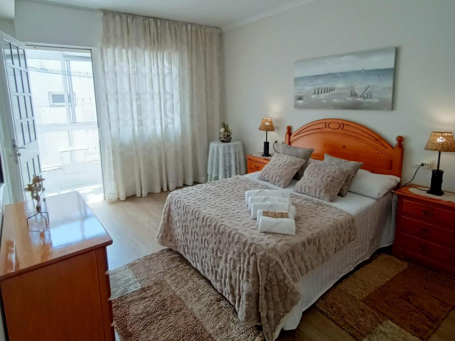 Apartamento Tranquilo Zona Paseo De Lordelo - Wifi - Mascotas Эль-Грове Экстерьер фото